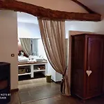 La Frejade Oda ve Kahvaltı Lisle-sur-Tarn