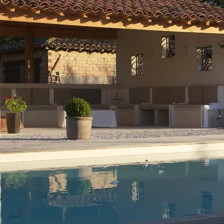 Bed & Breakfast La Frejade 4*