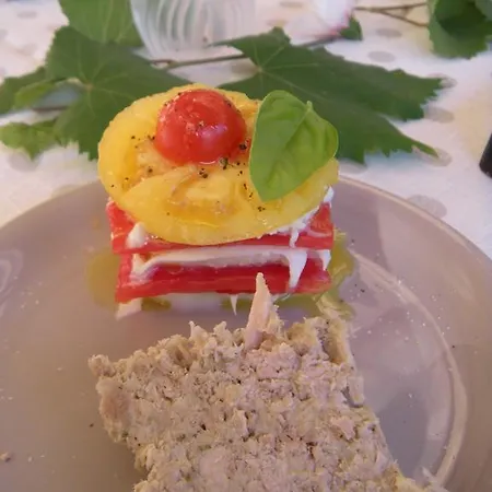 Bed & Breakfast La Frejade 4*